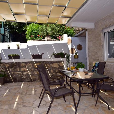 Karmela's Cottage by CorfuEscapes Agios Ioannis Peristerion Esterno foto