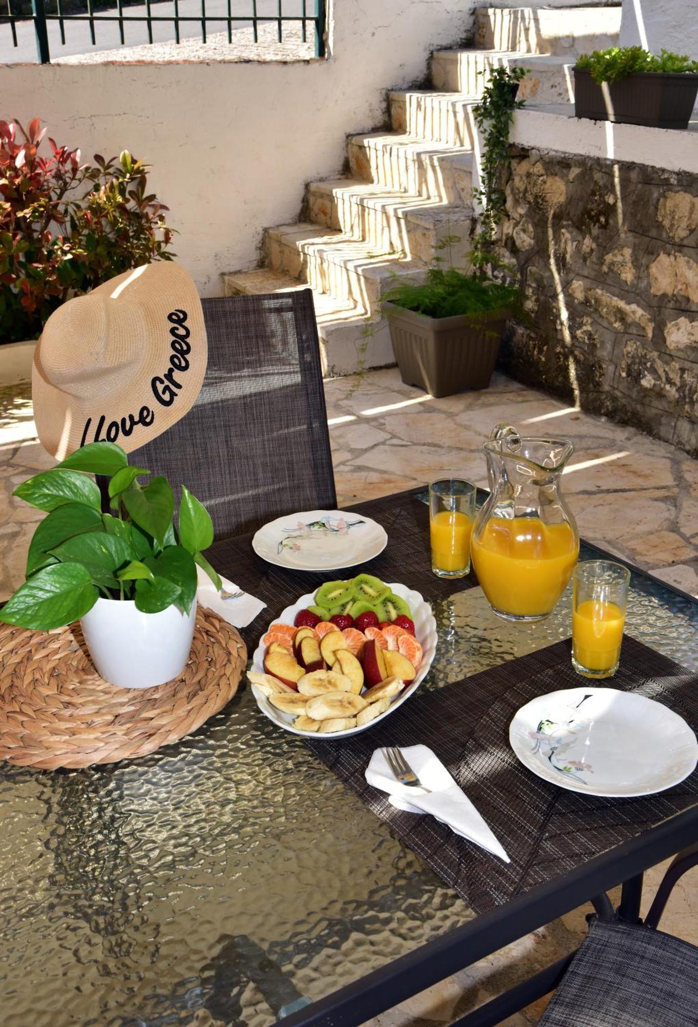 Karmela's Cottage by CorfuEscapes Agios Ioannis Peristerion Esterno foto